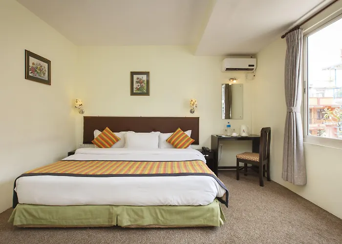 Serenity Hotel